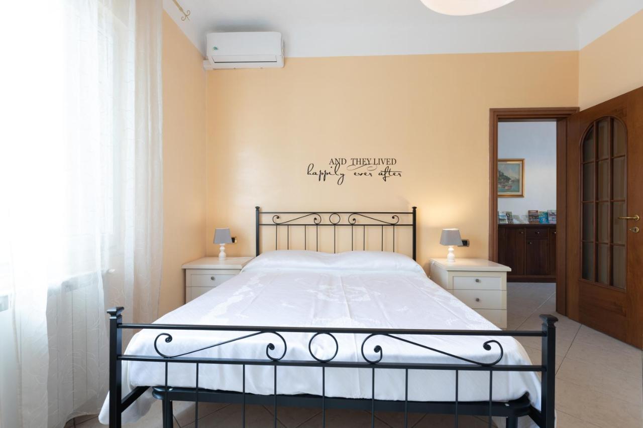 Mina E Arna' Villa Arcola Buitenkant foto