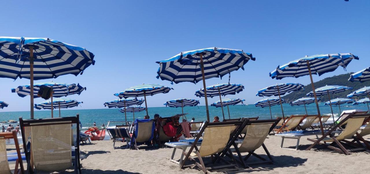 Mina E Arna' Villa Arcola Buitenkant foto