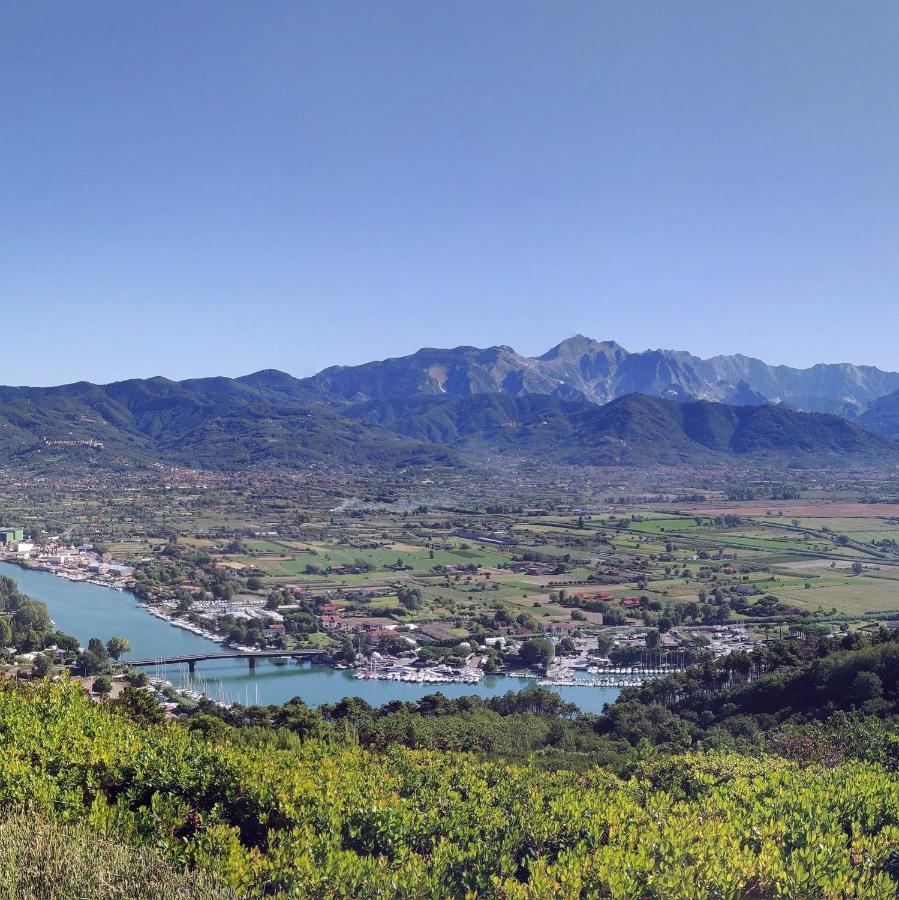 Mina E Arna' Villa Arcola Buitenkant foto